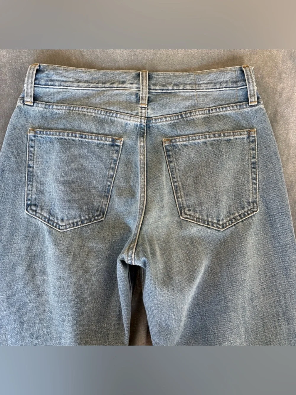 J. Crew Mid-rise Straight-Leg Elise Wash Jeans Size 26